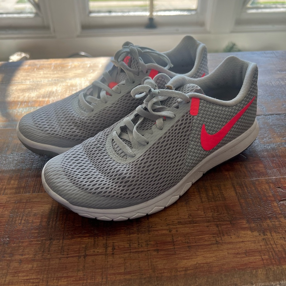 Nike Women’s Flex Athletic Sneakers